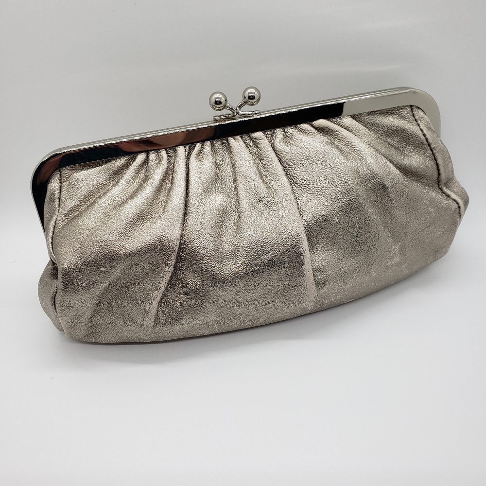Express Clutch